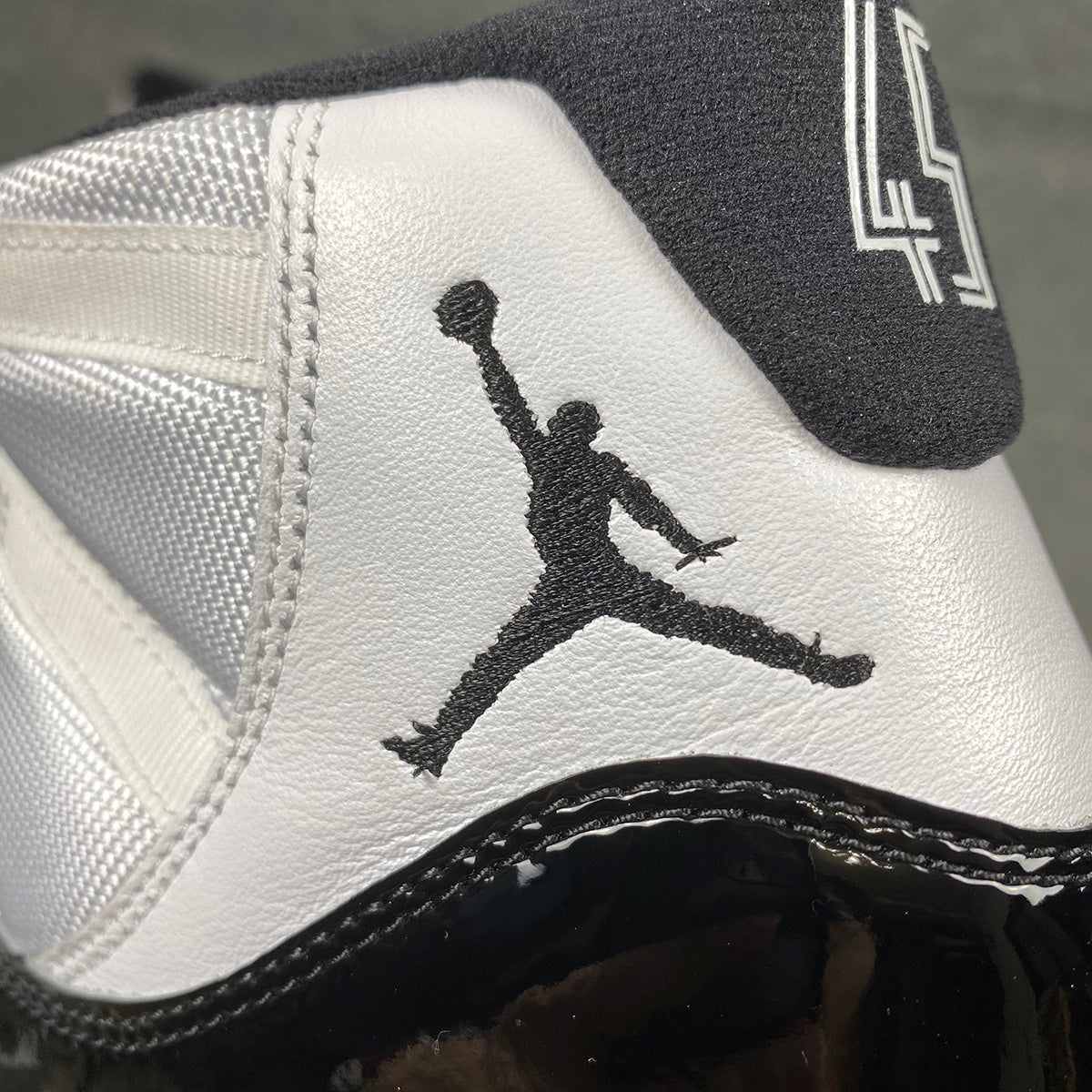 Air Jordan 11 Retro Concord 2018 k1cks